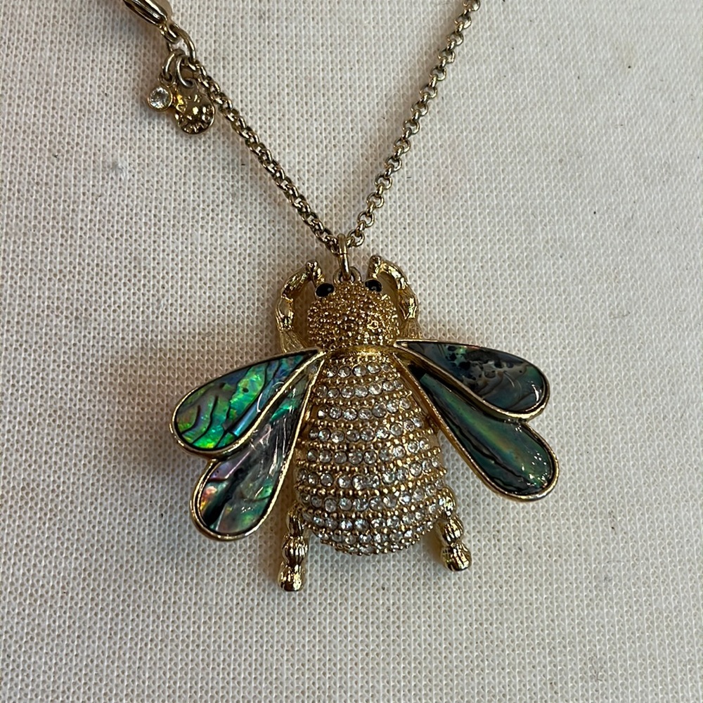 Vintage Ann Taylor MOP Faceted Rhinestones Bumble Bee Pendants Necklace 32”